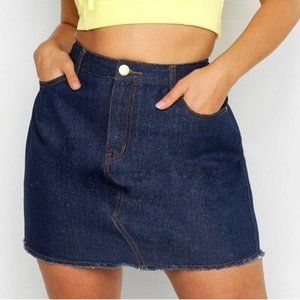 NWT Boohoo denim skirt